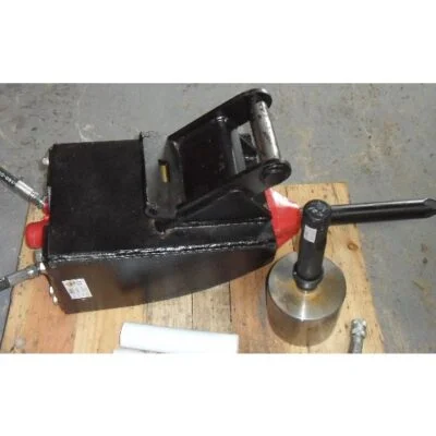 1.5 Ton Post Driver